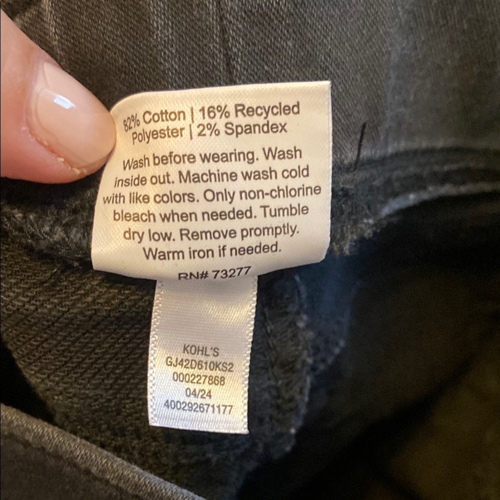 Jumping Beans Kids Size 3T Black Denim Skinny Leg Jeans. - Picture 6 of 7